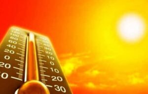 گرمای ۵۲ درجه ادارات دهلران را به تعطیلی کشاند