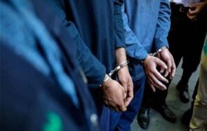 ۸ نفر از مدیران شهرداری و شورای شهر مریوان بازداشت شدند